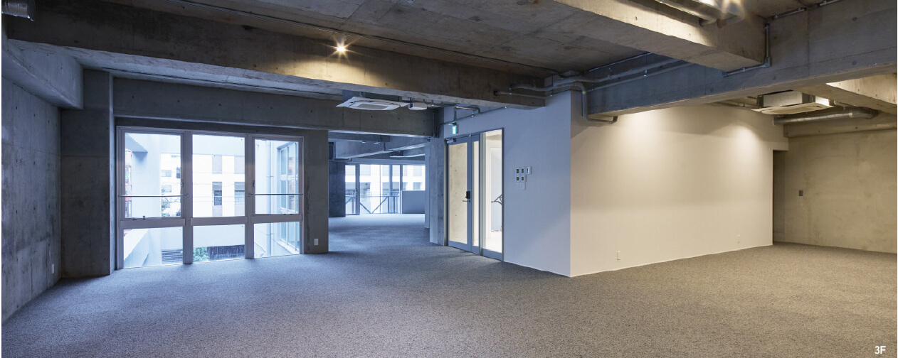 FURAM（フラム）1F Entrance