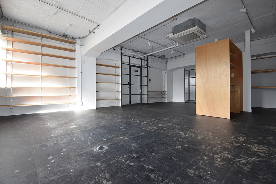 WORKERS&CO OFFICE 402