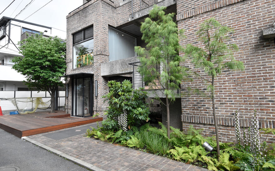 CRESCENT HILLS 外観