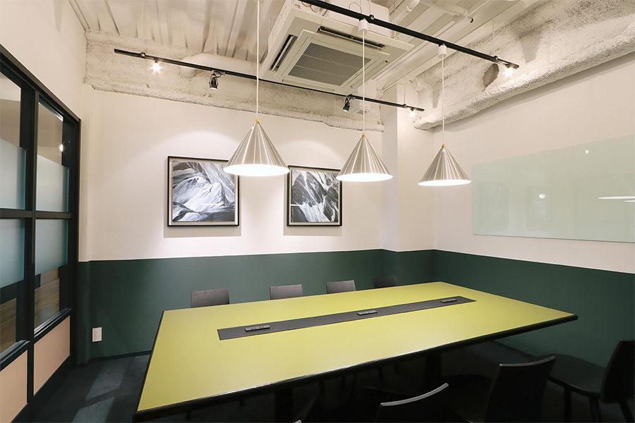THE MODULE MEETING ROOM