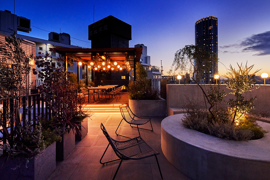 LANTIQUE BY IOQ ROOFTOP