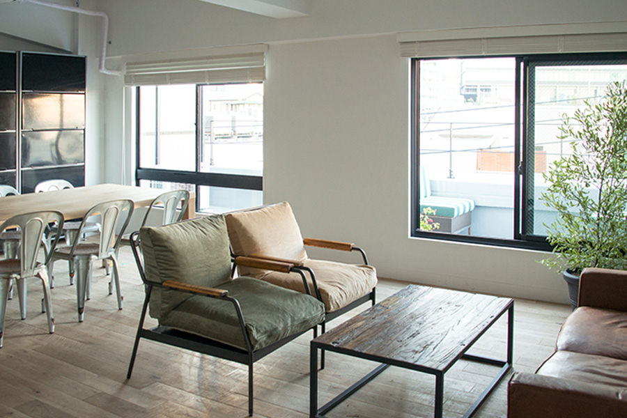 THE WORKS MODEL ROOM