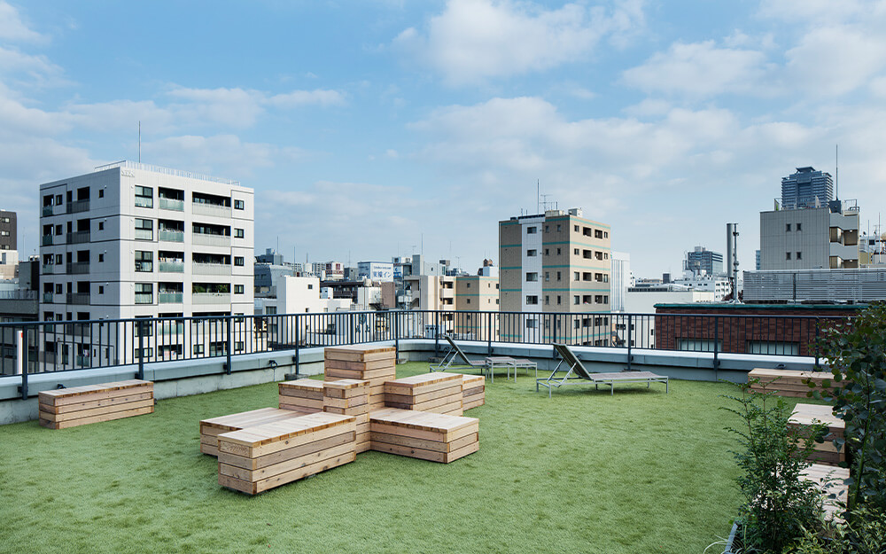 ROOFTOP TERRACE