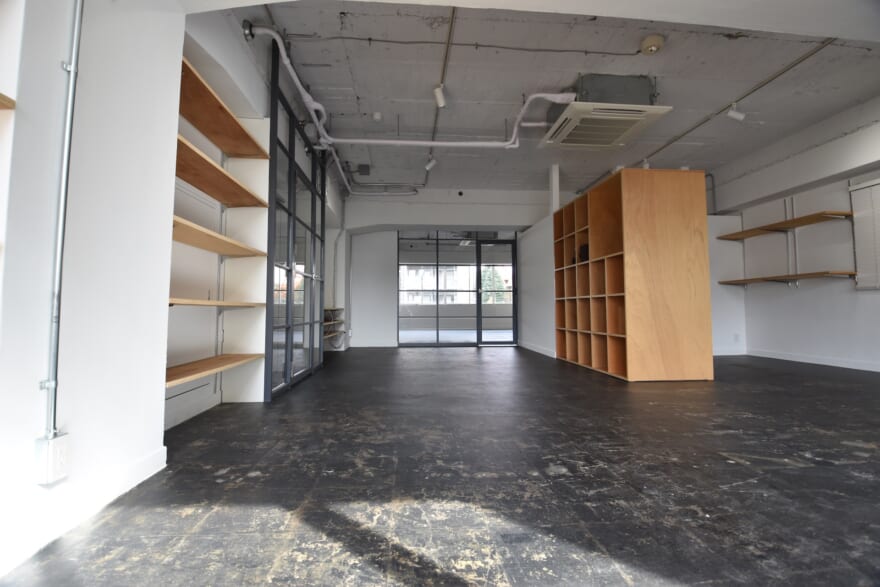 THE WORKERS&CO OFFICE 402