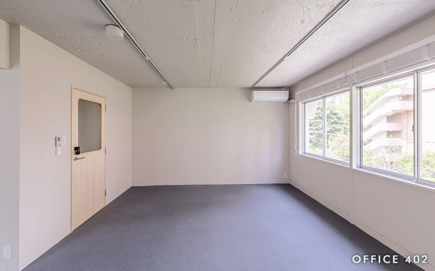 NEUK｜OFFFICE 402