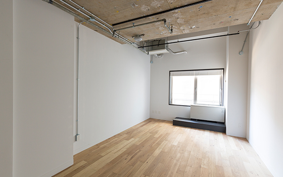 MOCK UP BY PORTAL POINT｜office image