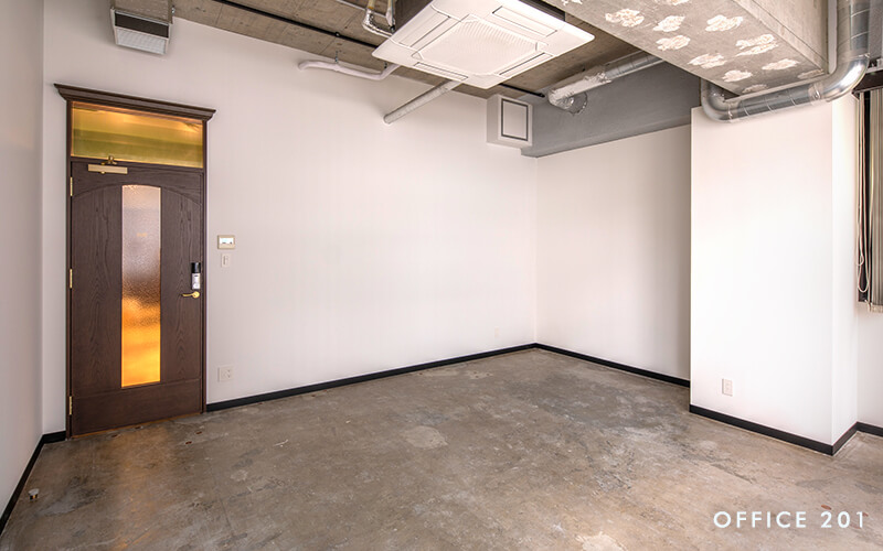 SNUG｜Office 201
